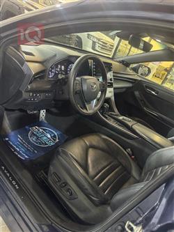 تويوتا أفالون